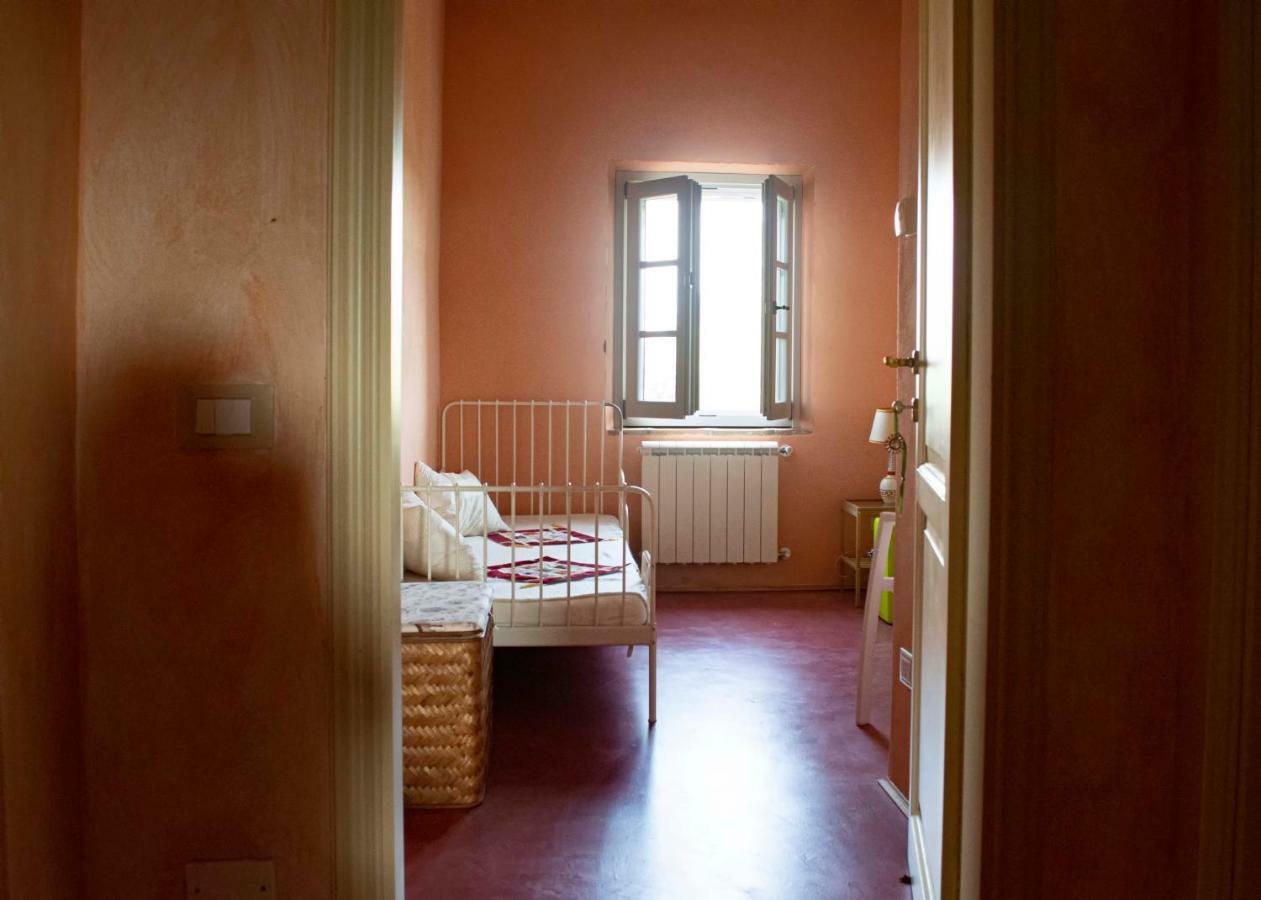 Bed and Breakfast Bb Gli Aristogatti Ghizzano Exterior foto